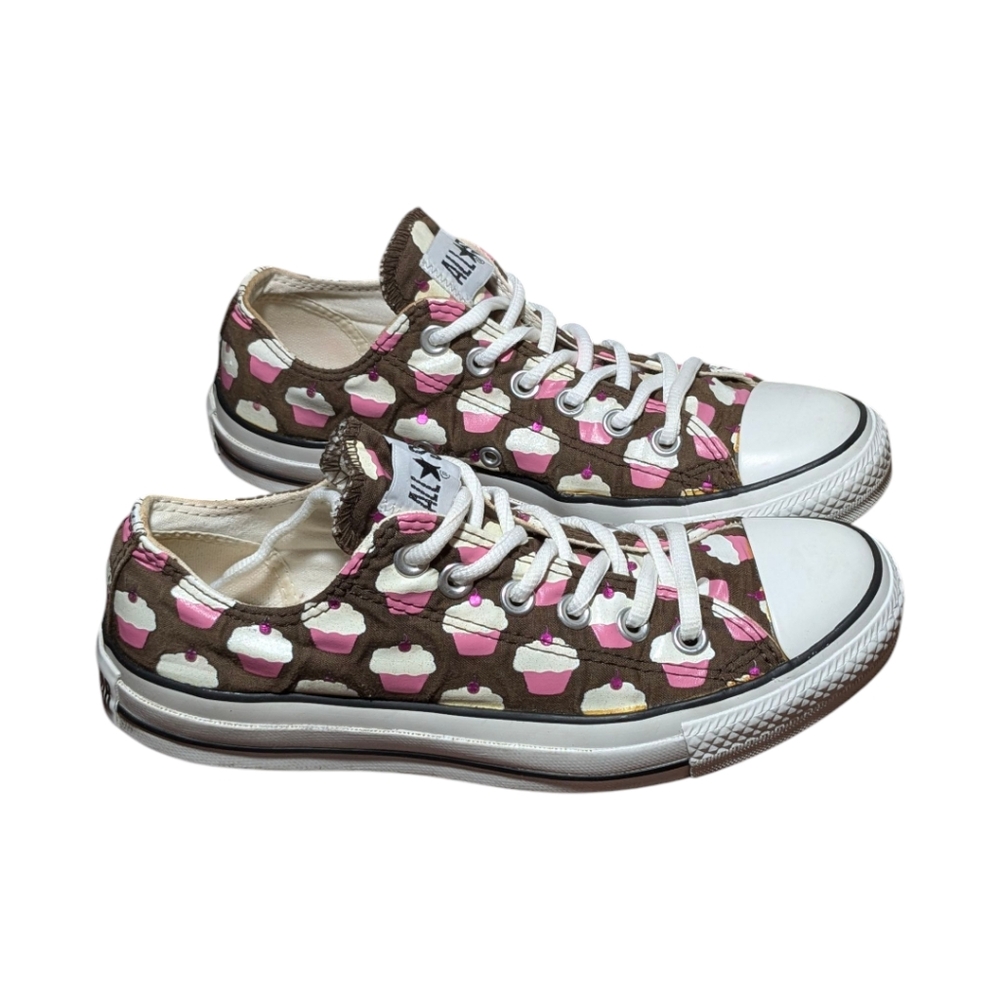 Converse Chuck Taylor All Star Cupcake Low Top Shoes Womens